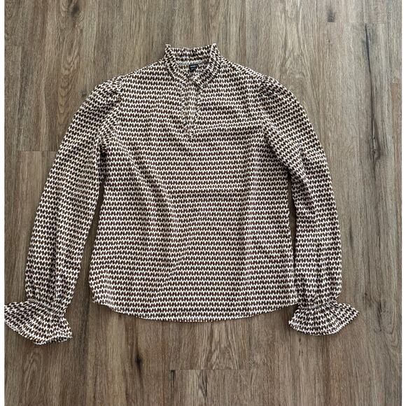 Allover Print Notched Neck Flounce Sleeve Blouse Size Small - Picture 4 of 11